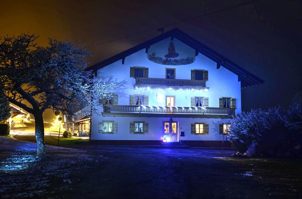Bio Ferienhof Heiler Feldkirchen-Westerham Exterior foto